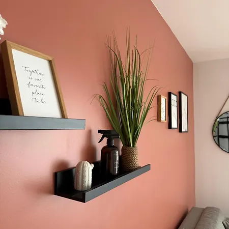 Joli T2 Lumineux Proche ! Appartement *